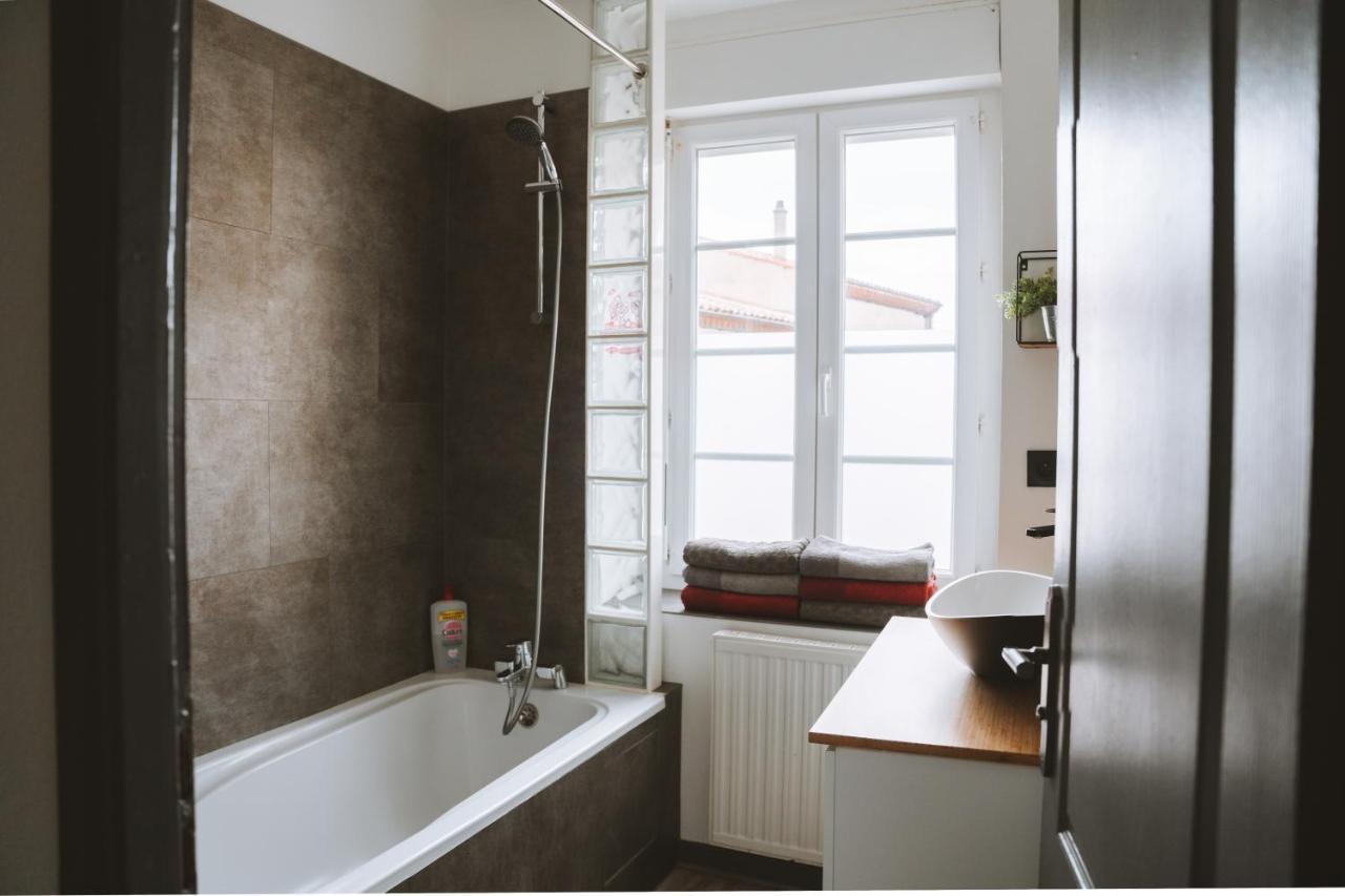 Le Dromardechois - Gite Meuble 6 Personnes Tournon Sur Rhone - Ecolodgite Buitenkant foto