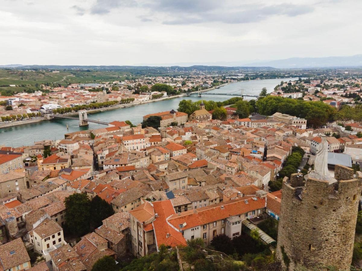 Le Dromardechois - Gite Meuble 6 Personnes Tournon Sur Rhone - Ecolodgite Buitenkant foto